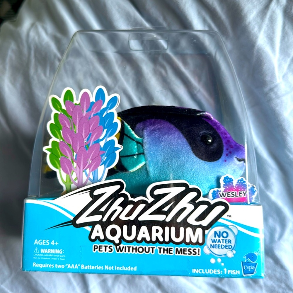 Zhu Zhu Aquarium pets without the mess!